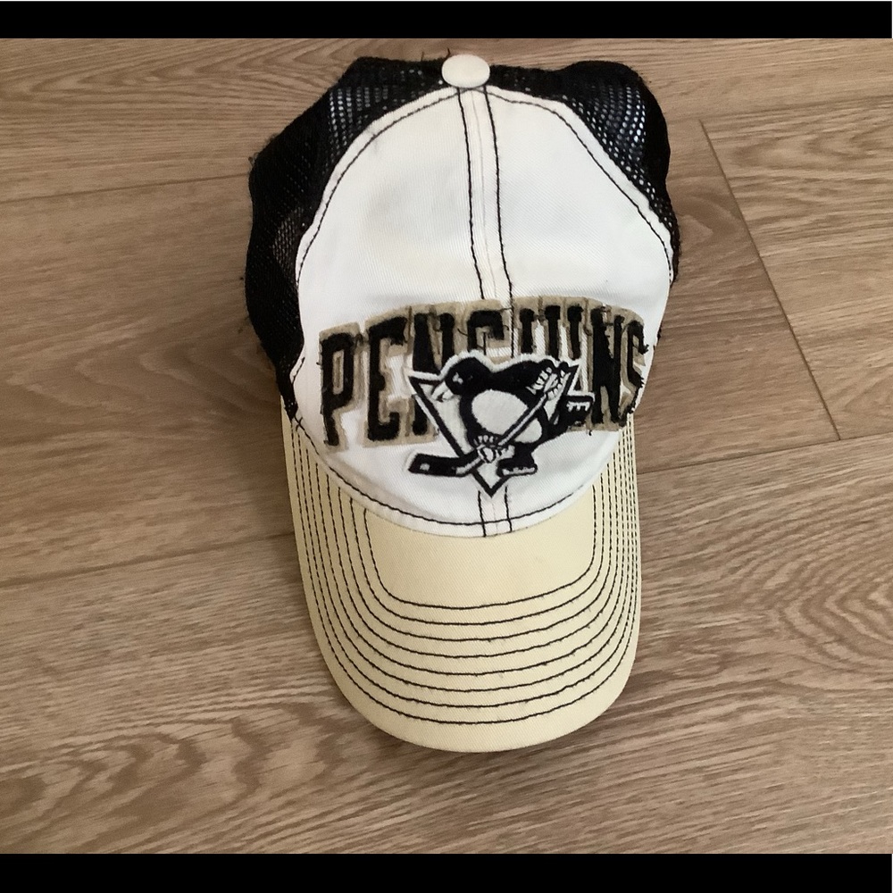 2/$30. Baseball Fitted Reebok Baseball Cap- Small